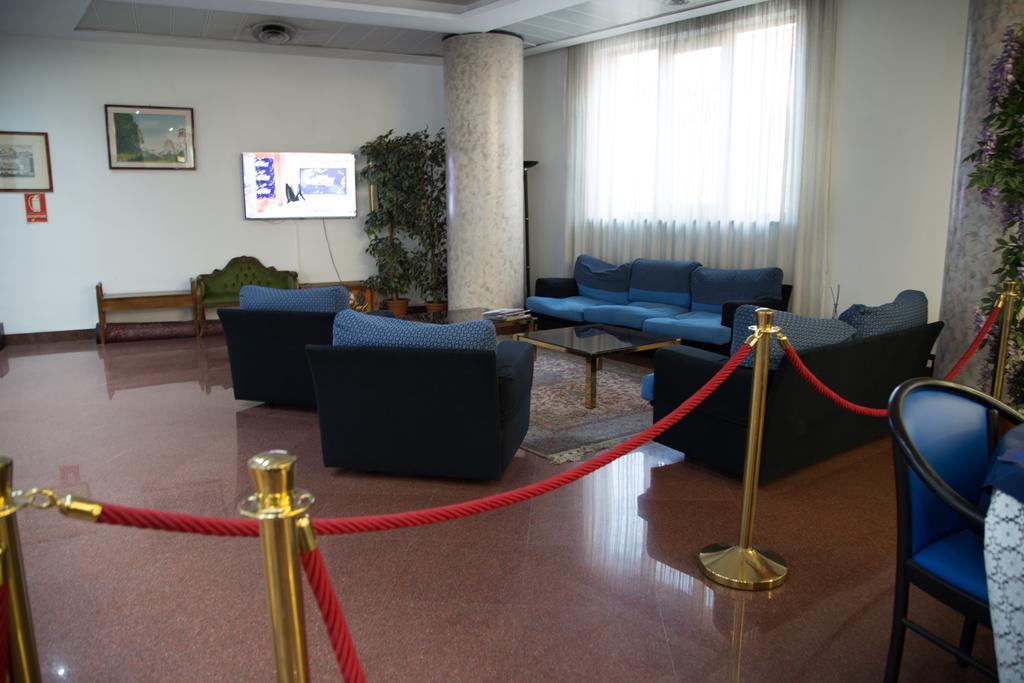 Hotel Santa Maura Rome Luaran gambar